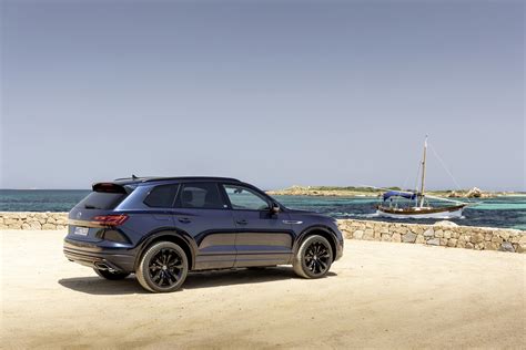 Volkswagen Touareg Edition 20 2022 Picture 4 Of 10