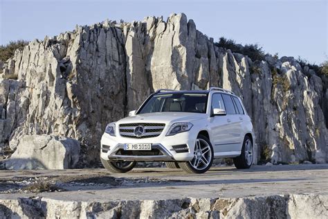 2013 Mercedes Benz Glk Photo Gallery And Overview Emercedesbenz