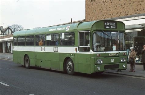 London Country Bus Services Ltd Rp Jpa K Addlestone Flickr