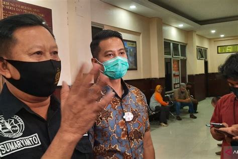 Pelaku Pencurian Modus Pecah Kaca Dua Orang ANTARA News