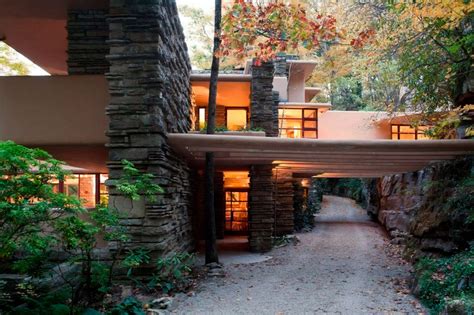 Maison sur la cascade - Frank Lloyd Wright - Le vagabond des étoiles