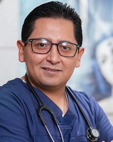 Dr Adrián Rodríguez Matías Hospitales Angeles