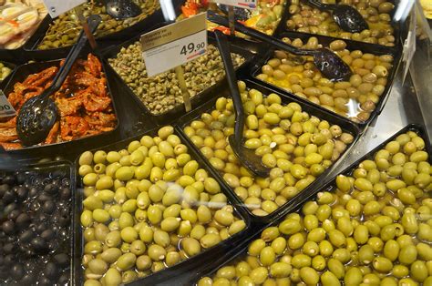 Green Vs Black Olives What Is Healthier