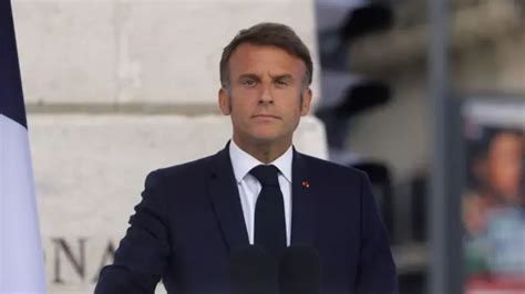 マクロン仏大統領、「数日以内」に新首相を任命と 自身の辞任は否定 Bbcニュース