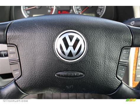 2002 Volkswagen Passat Glx Sedan Steering Wheel Photos