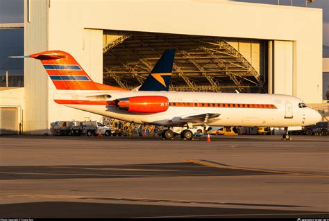 VH KBX Alliance Airlines Fokker 70 F28 Mark 0070 Photo By Timmy Tam