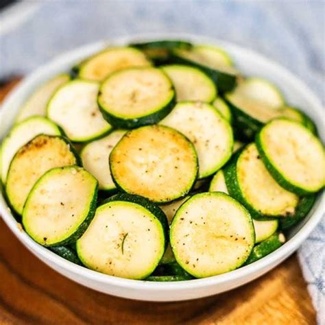 Panfried Zucchini Recipe Sauteed Zucchini In 10 Minutes