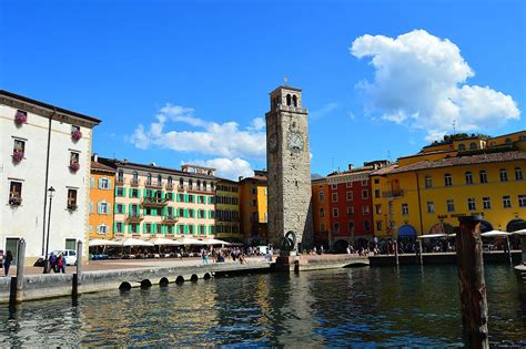 Riva Del Garda Cosa Vedere E Fare Le Migliori Attrazioni Ed Esperienze