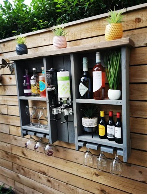 21 DIY Pallet Bar Ideas You Can Make at Home in 2023