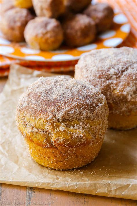 Mini Cinnamon Sugar Pumpkin Muffins Sallys Baking Addiction