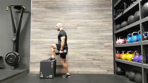 Alternating Dumbbell Box Step Up Youtube