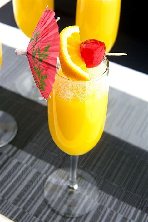 Orange Juice Mimosa Brunch Cocktails Recipe Foodzetic