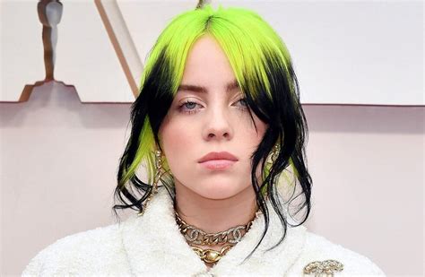 Billie Eilish Se Sinceró Sobre Su Sexualidad Y Perdió Más De 100000