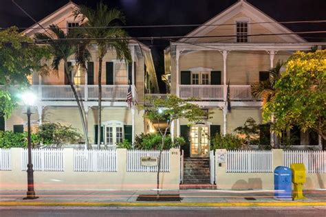 Duval House Hotel Key West - Compare Deals