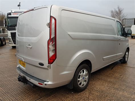 Silver Ford Transit Custom 290 Ltd E Diesel Panel Van 2198cc First Registered 31122013 Reg Y