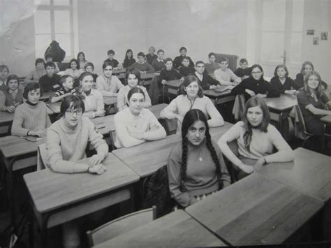 Photo De Classe 4ème B Mme Décaillot Musique De 1967 Lycée Jean Perrin