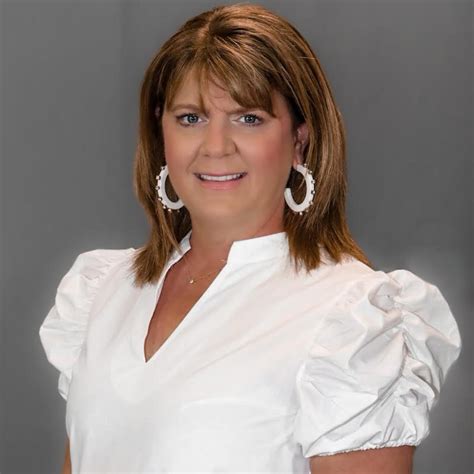 Natalie Turner Lillington Nc Real Estate Associate Remax Signature