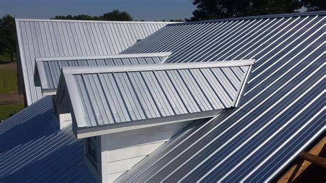 Miami Beachs Metal Roofing Installation Replacement And Repairs Pros