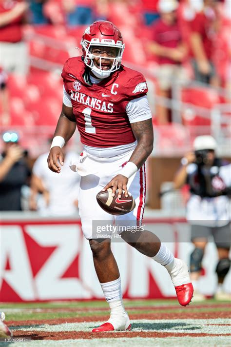 News Photo Kj Jefferson Of The Arkansas Razorbacks Arkansas