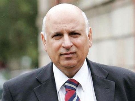 Sarwar Takes Oath As Punjab Governor