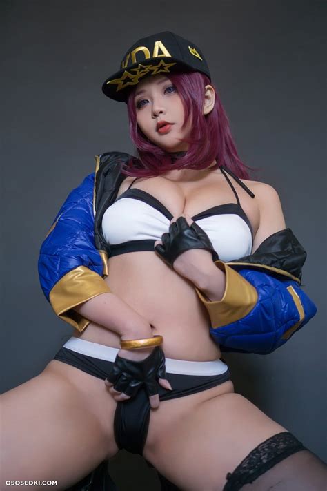 Model Hana Bunny Squishubunny In Cosplay Akali From League Of