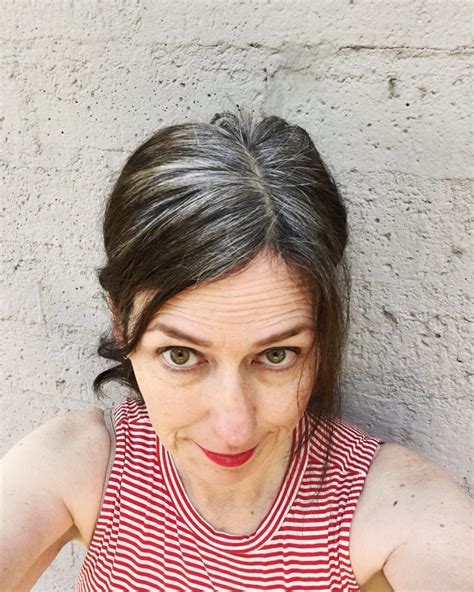 My Gray Hair Transition Progress Report At 4 1 2 Months Post Dye With