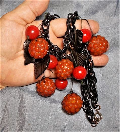 Sale Genuine Antique Cherry Bakelite Necklace W Cher Gem