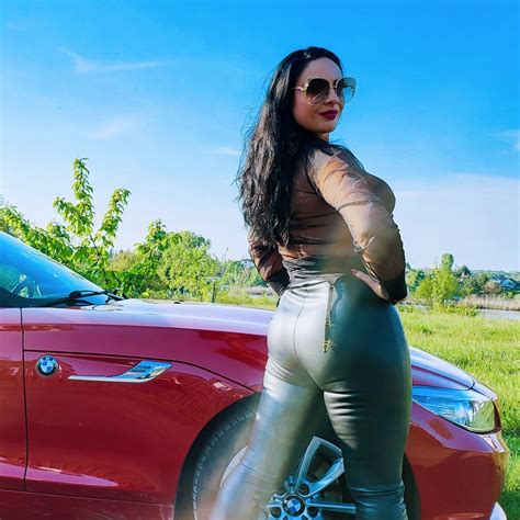 Ezada Sinn Safe To Browse At Work On Twitter Joy Ride