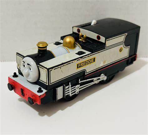 Thomas & Friends Trackmaster Fearless Freddie Battery Powered Engine ...