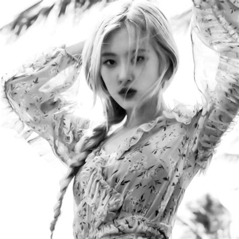 𝙈𝙄𝙍𝘼𝙄 ¦🕷️¦ | Розы