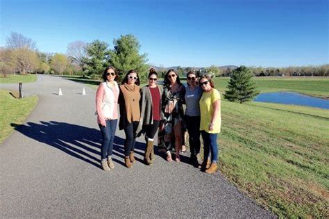 How To Throw A Wine Tour Bachelorette Party In 5 Easy Steps — Wired