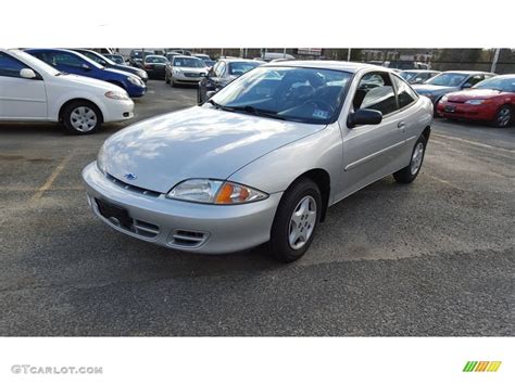 Ultra Silver Metallic Chevrolet Cavalier Coupe Exterior Photo