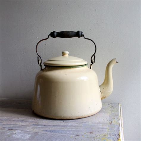 Speaking Of Colds Ive Always Wanted An Old Kettle Like This One So