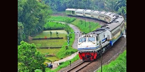 Pengalaman Naik Kereta Api Di Bandung BrayanropCowan