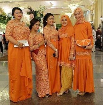 Ide Gamis Untuk Acara Resepsi Pernikahan Ragam Muslim