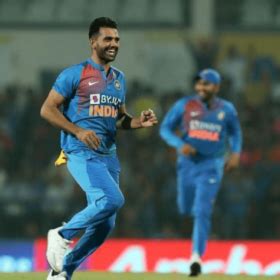 Deepak Chahar Bio Age Height Weight Wife Net Worth Salary And