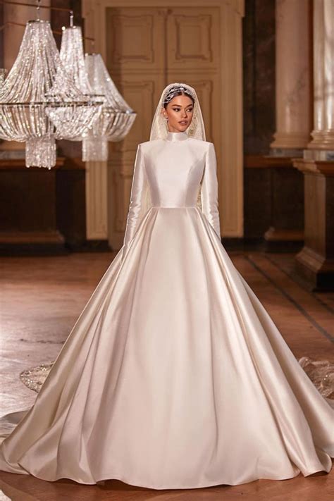 Timeless Wedding Dresses To Lookout High Neck Elegant Simple Wedding