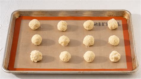 Easy Chinese Almond Cookie Recipe Takes Two Eggs