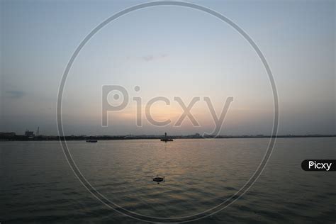 Image Of Buddha Statue In Hussain Sagar Lake At Tank Bund Tq Picxy