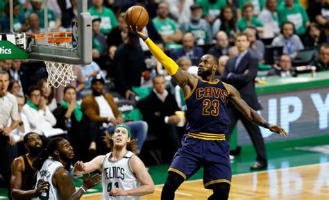 Lebron James Breaks Michael Jordan’s Playoff Scoring Record Arab News