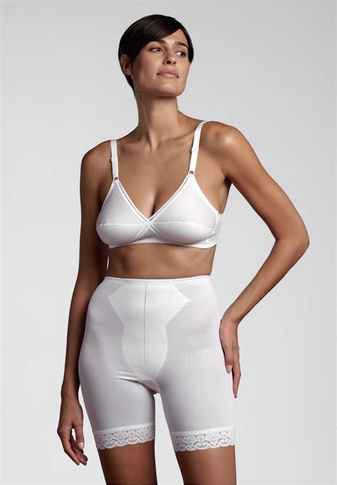 Shaping Girdles With Comfort Lepel