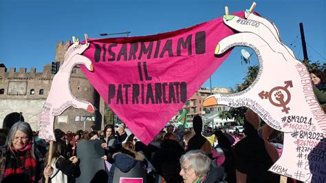 La Rivolta Delle Donne Contro La Violenza Di Genere Il Patriarcato