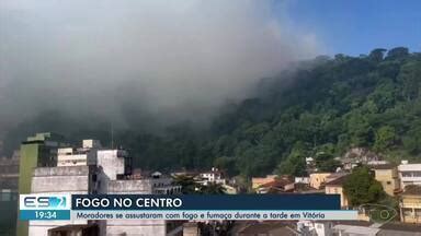 Boa Noite Espírito Santo Incêndio atinge área no Morro do Vigia em