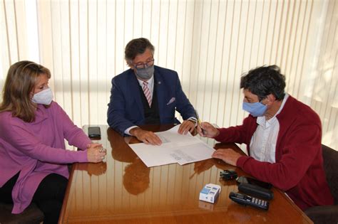 Convenio Celebrado Entre El Colegio De Escribanos Y El Ministerio De Desarrollo Social De La