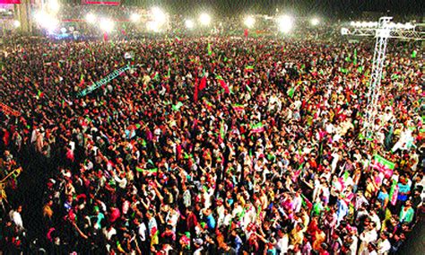 Pti Aiming To Bring 300000 People To Minar I Pakistan Pakistan