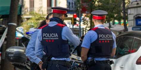 Investigan Dos Posibles Asesinatos Machistas En Catalu A Durante La