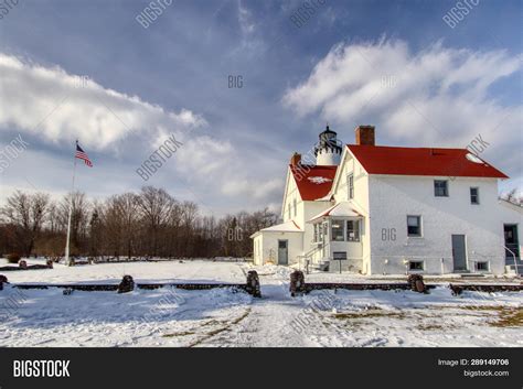 Winter Lighthouse Image & Photo (Free Trial) | Bigstock