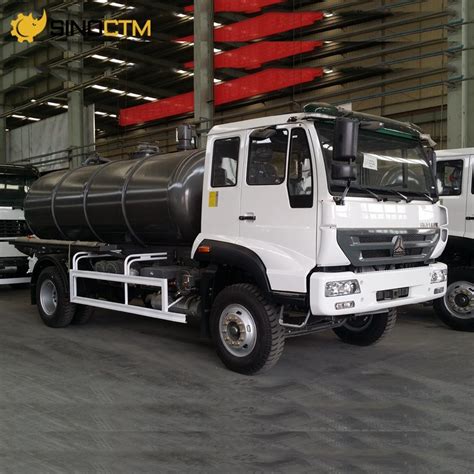 Sinotruk HOWO 4X2 5000 8000 10000 Liters Vacuum Sewage Suction Truck