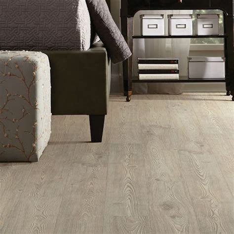 Laminate Floors: Shaw Laminate Flooring - Anthem Plus 7 IN. - Summer ...