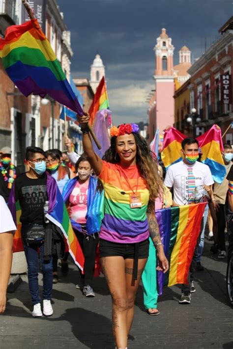 Puebla Se Viste De Colores Realizan Marcha Del Orgullo Lgbtq